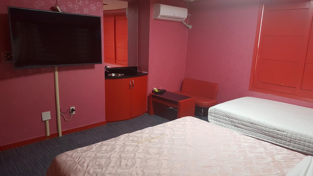 Motel Iu 昌原市 外观 照片